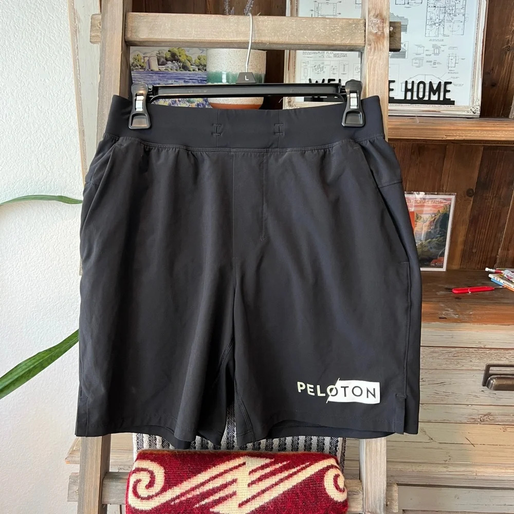 Lululemon x Peloton men’s THE short linerless size small